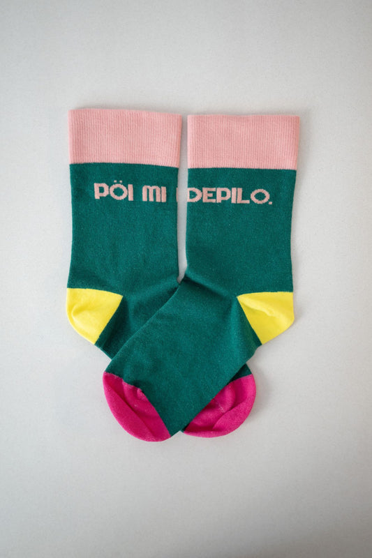 CALZE - PÖI LO FACCIO, PÖI MI DEPILO E PÖI CI VADO