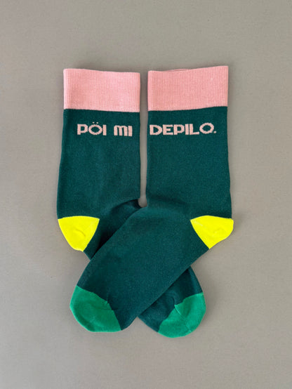 CALZE - PÖI LO FACCIO, PÖI MI DEPILO E PÖI CI VADO